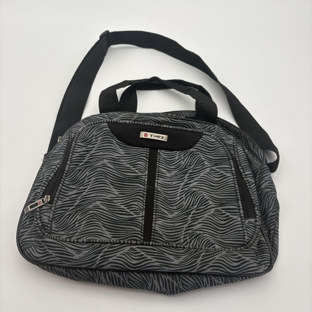 TAG Gray Zebra Print 16" Overnight Bag Case‎ Travel Shoulder Carry On Luggage
